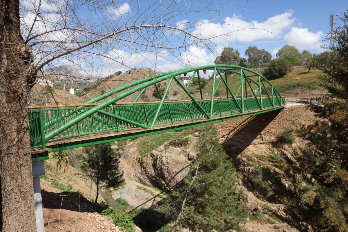 Pasarela sobre el Arroyo de las Morenas, Riogordo